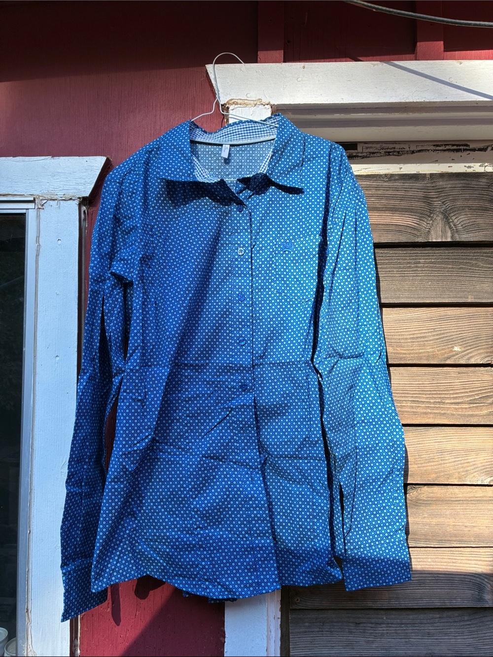 Cinch Blue Dot Long-Sleeve Button-Down Shirt
